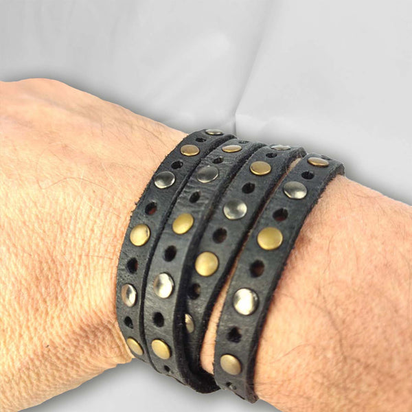 "Slim 4 Time" BRACELET IN LEATHER WITH STUDS Black Asphalt